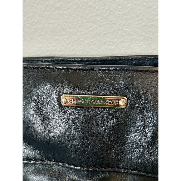 Y2K Rebecca Minkoff Black Leather Shoulder Bag with Gold Chain and Zipper Detail - Picture 2 of 13